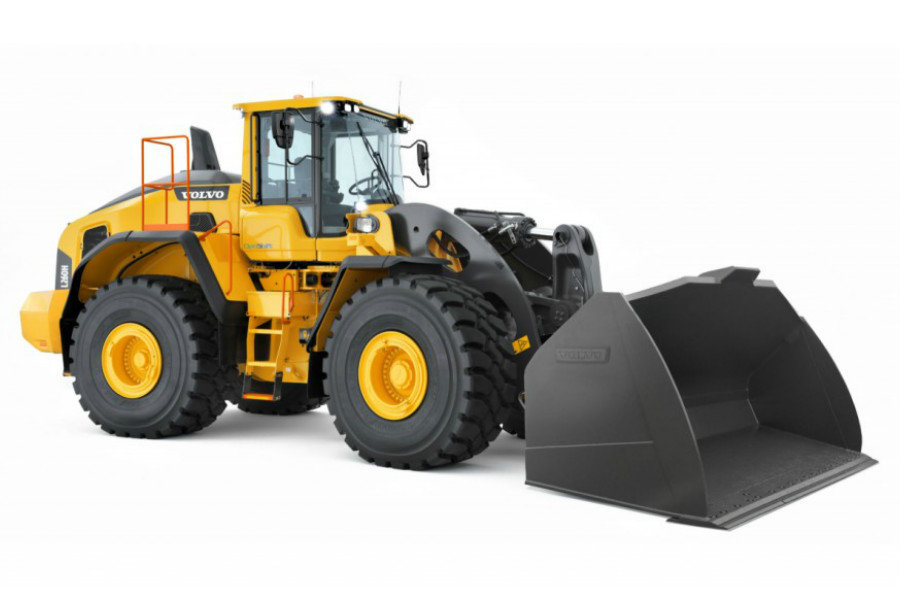 Volvo L260H: Two full buckets for one full truck