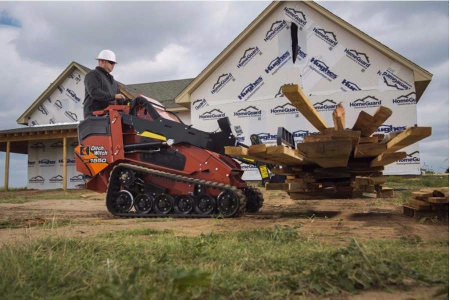 Powerful mini skid steer handles variety of projects
